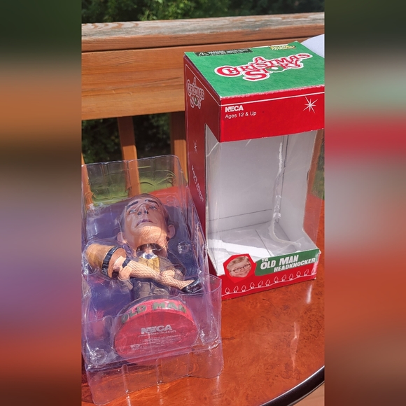 A Christmas Story Old Man bobblehead - Picture 2 of 5